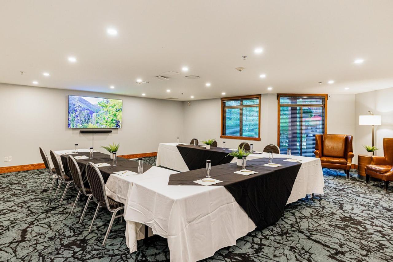 Stoneridge Mountain Resort Канмор Экстерьер фото