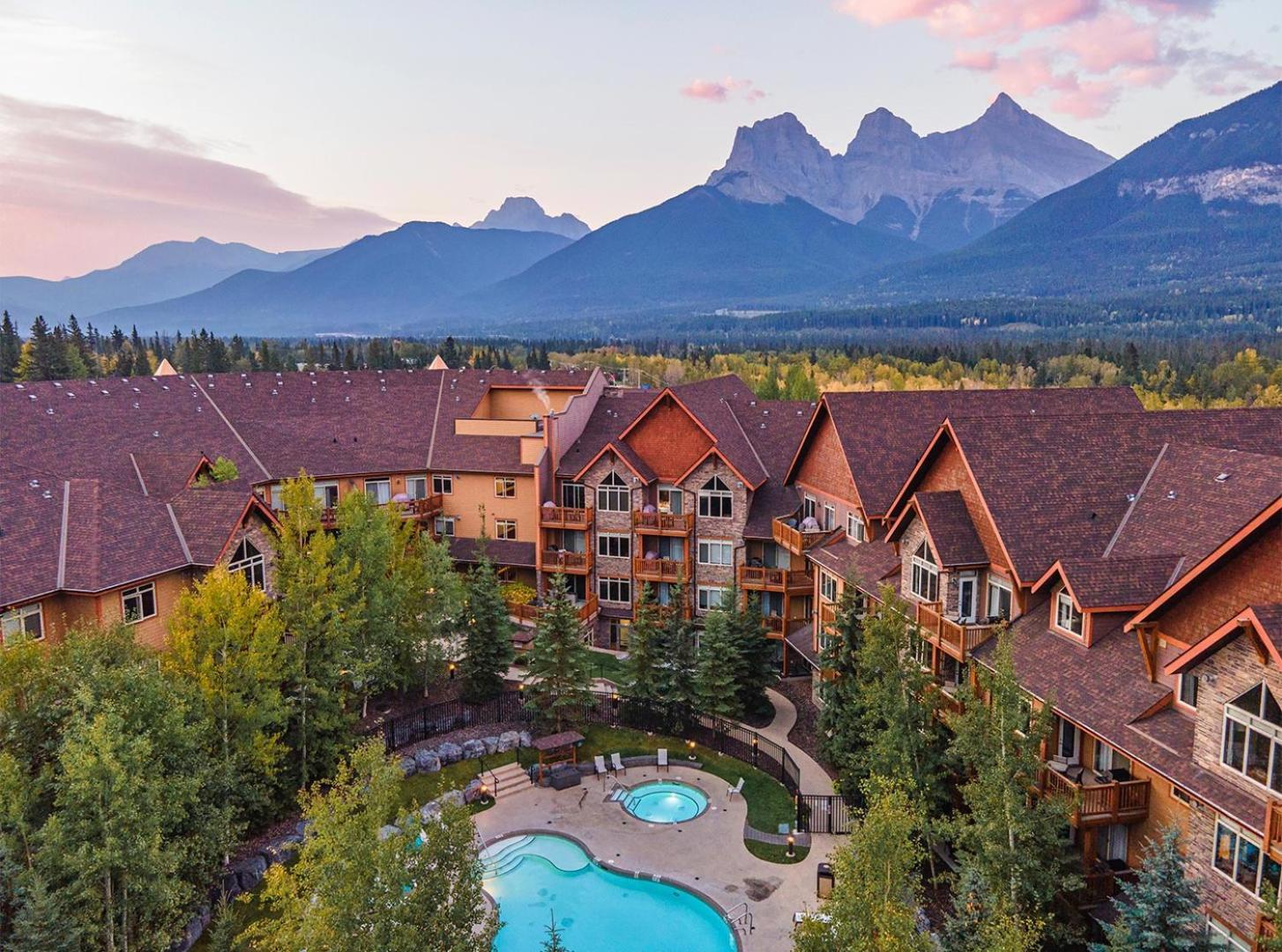 Stoneridge Mountain Resort Канмор Экстерьер фото